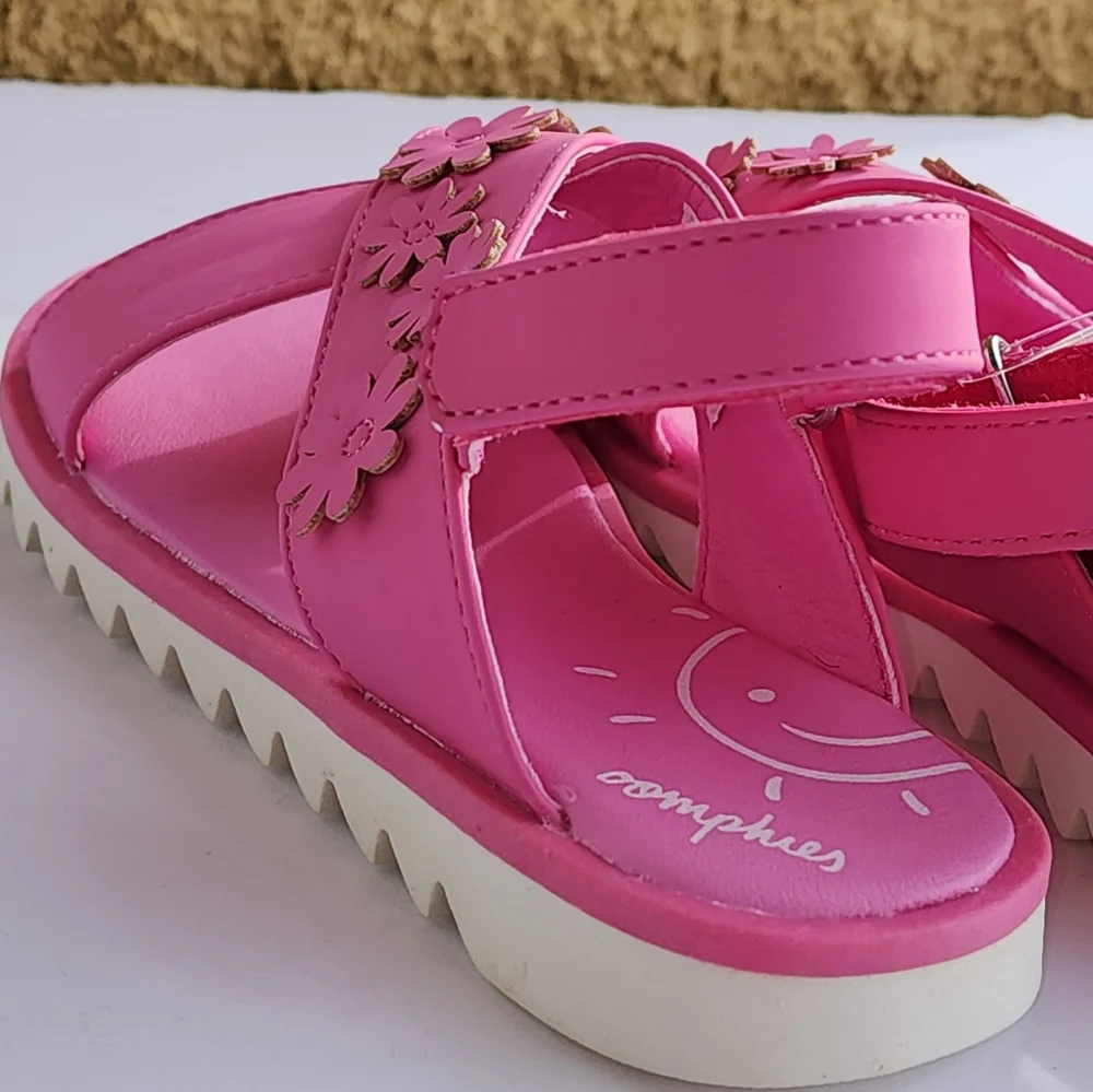 Oomphies Girls Bloom Hot Pink Criss Cross Leather Straps Sandals Size 3Y